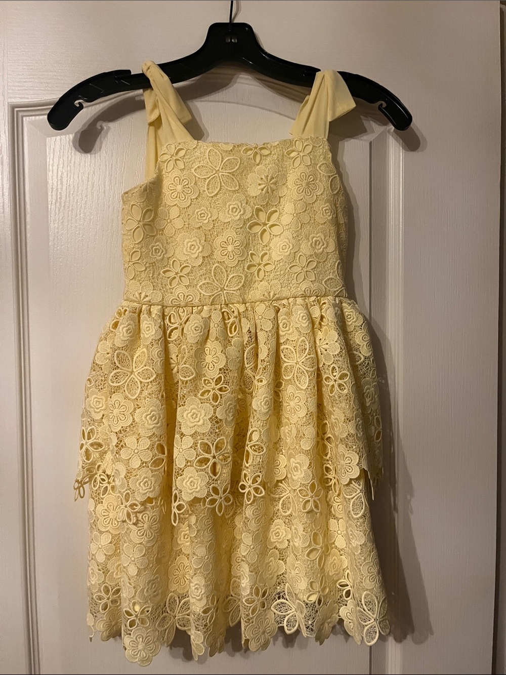 Reiss Girls Pale Yellow Floral Lace Dress